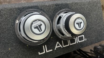 4 JL AUDIO 8” SUBS 8W3V3-4