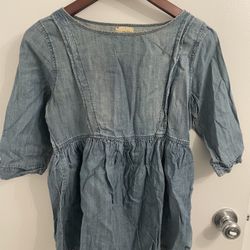 Women’s Size Small Tunic 