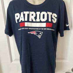 Patriots Tshirt Dry Fit Sz Small 
