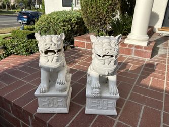 Vintage Ceramic White Foo Dogs Pair 2 Chinese Guardian Lions Estate Pieces Large 16” Tall Statues Table Decor Statues Figurines Female Male Dogs
