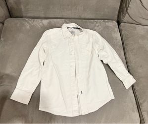 Boys white dress shirt size 5/6