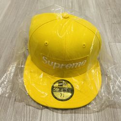 Supreme Box Logo New Era Fitted 7 1/8