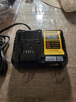 Dewalt 4ah Charger