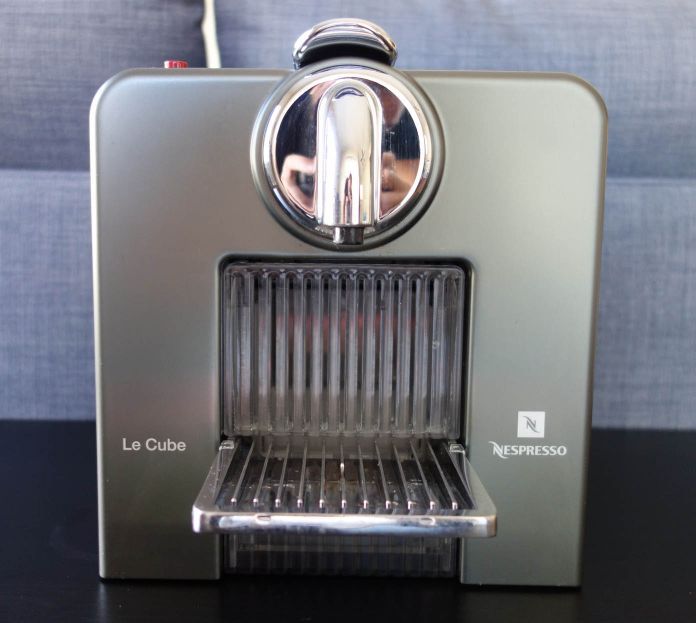 NESPRESSO Le Cube Coffee Machine + Espresso cups for in Rancho Cucamonga, CA - OfferUp