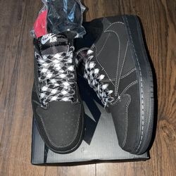 Travis Scott Phantom Black Low