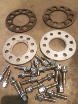 Mercedes Benz wheel spacers.