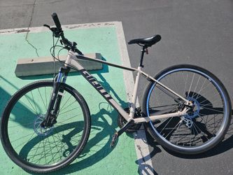 Giant bike Roam 4 Disc M