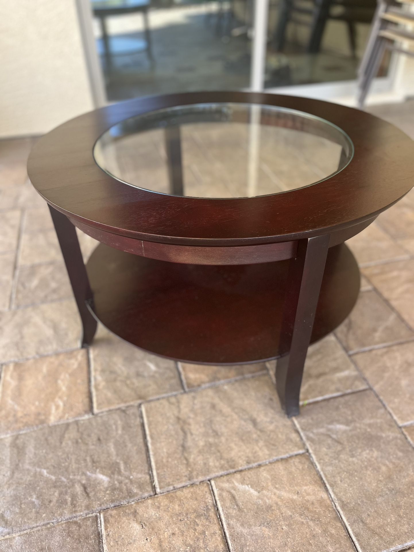 30 “ Round Coffee Table