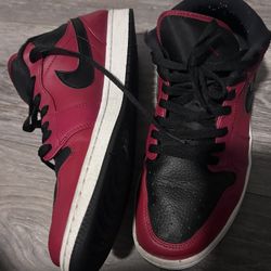 Jordan 1 Low Black And Red