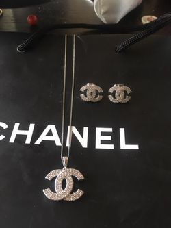 chanel necklace set