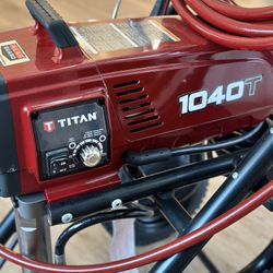 Paint Sprayer / Titan 1040T