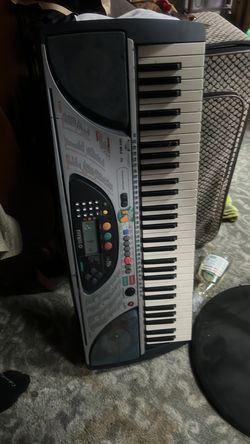 Yamaha PSR 240 keyboard