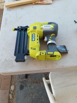Ryobi Nail Airstrike