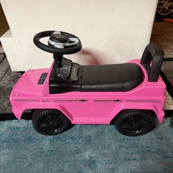 Mercedes-Benz Toy Car 