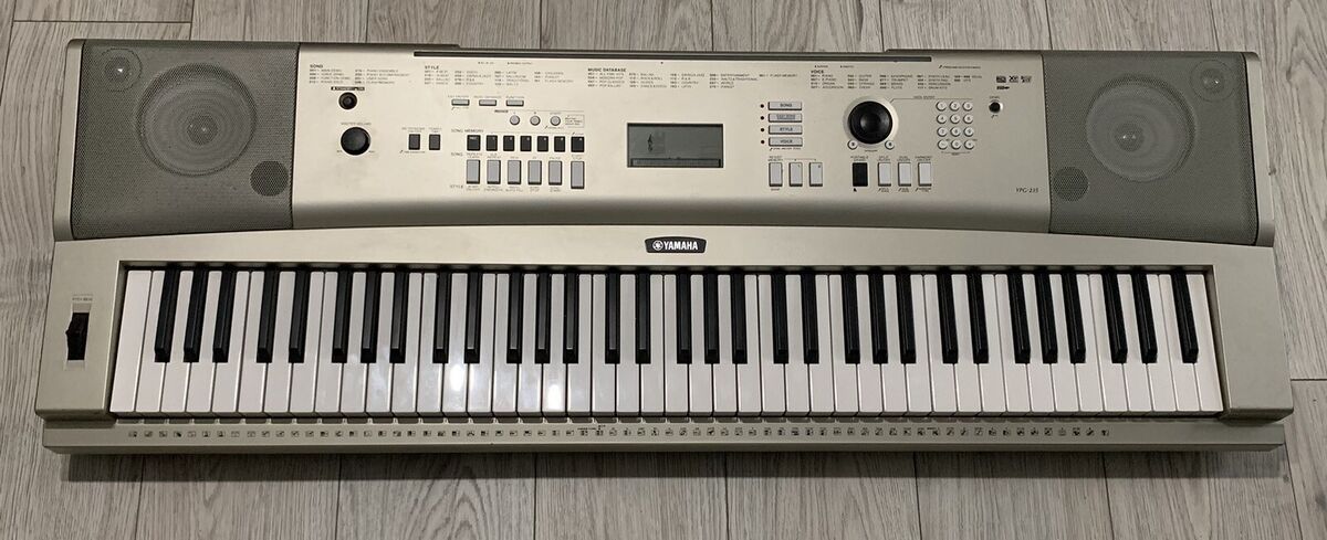 YAMAHA PIANO YPG-235