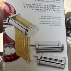 New Kitchen Aid Stand Mixer Pasta cutter Set 