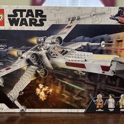 New LEGO Star Wars Luke Skywalker X-Wing Fighter 75301