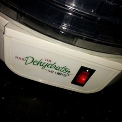 Food Dehydrator Works Great 