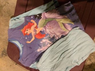 $4 girl pj size 8