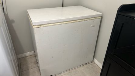 Deep freezer