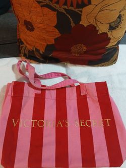 VICTORIA'S SECRET TOTE