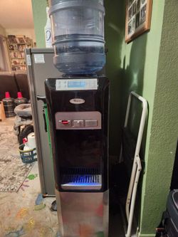 Water cooler