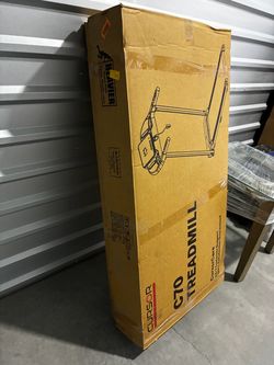 Cursor C70 Treadmill