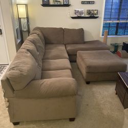 Sectional Sofa And Ottoman