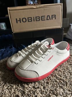 HOBIBEAR LOWTOP COMFORTABLE SNEAKERS, SIZE 10.5 MEN