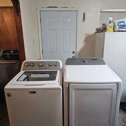 MAYTAG WASHER AND SAMSUNG DRYER GOOD CONDITION BOTH ELECTRIC XL CAPACITY 5.3 CU DELIVERY AVAILABLE FOR EXTRA FEE WE DO REPAIRS