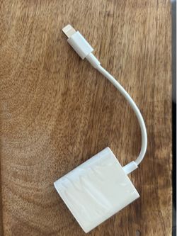Lightning to SD & TF Card Reader Adapter, Apple
