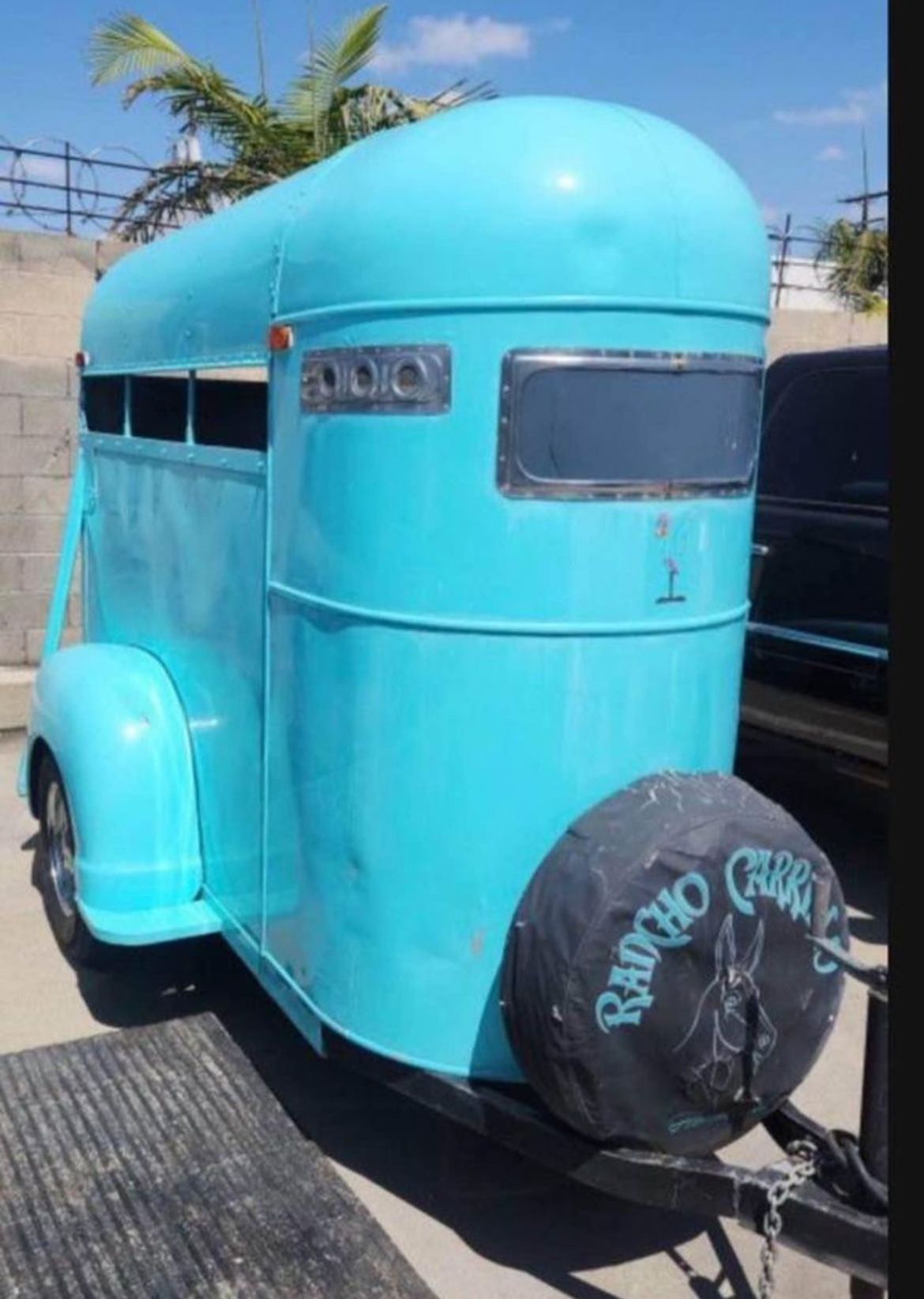 Classic 1950 Collectible Horse Trailer