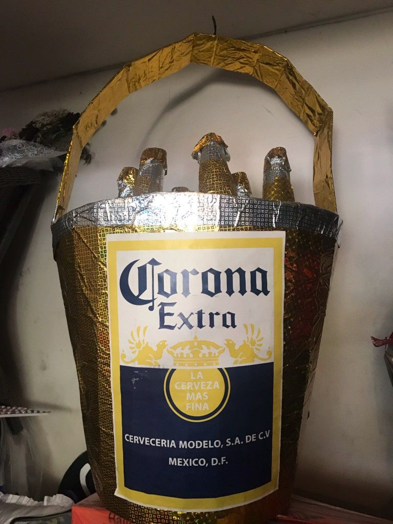 Corona pinata