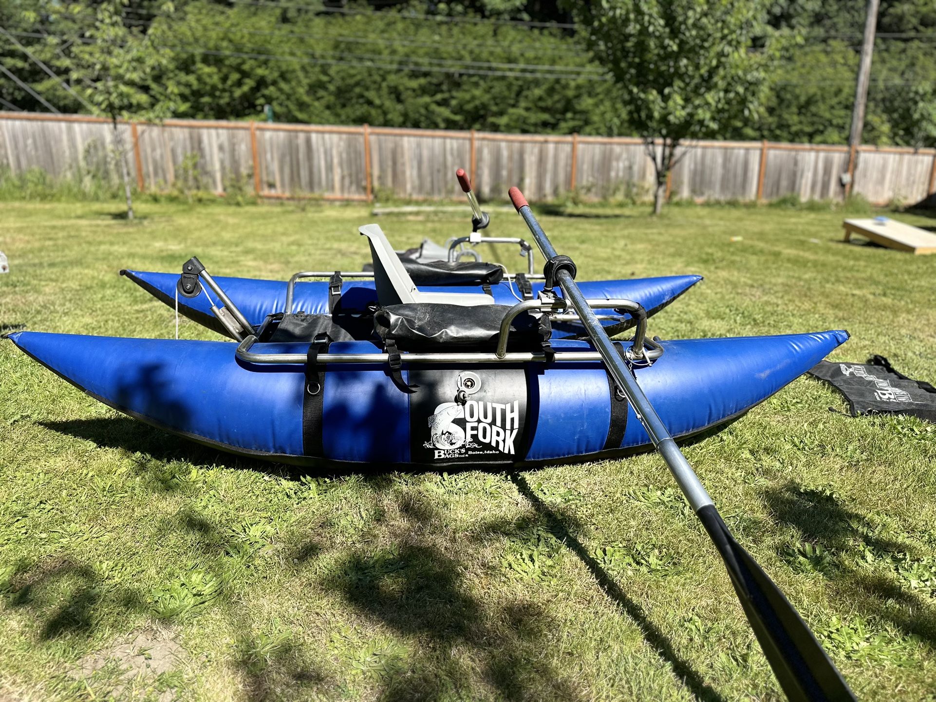 Buck’s Bags (South Fork) 8’ Pontoon Boat