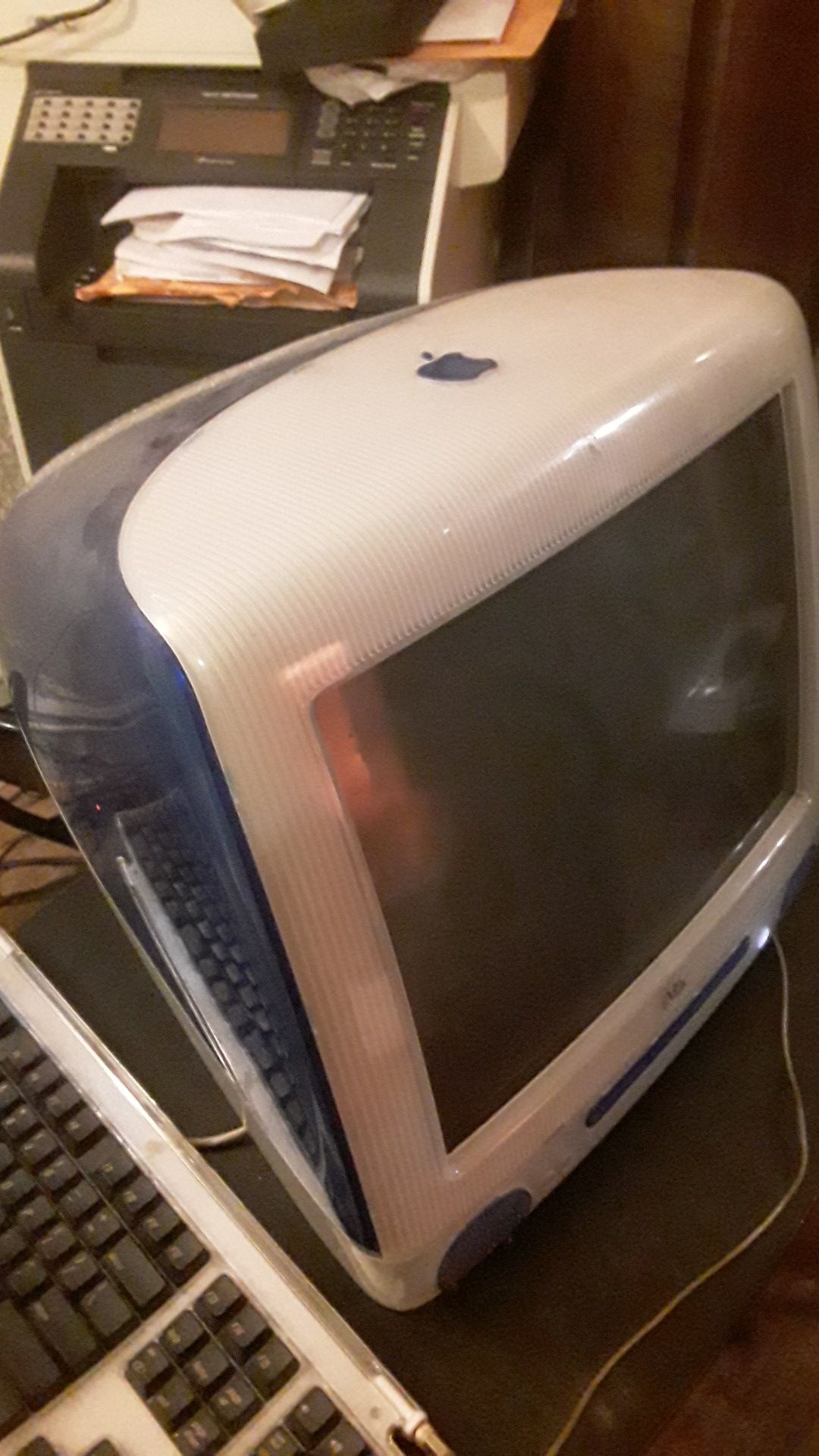 Apple imac computer