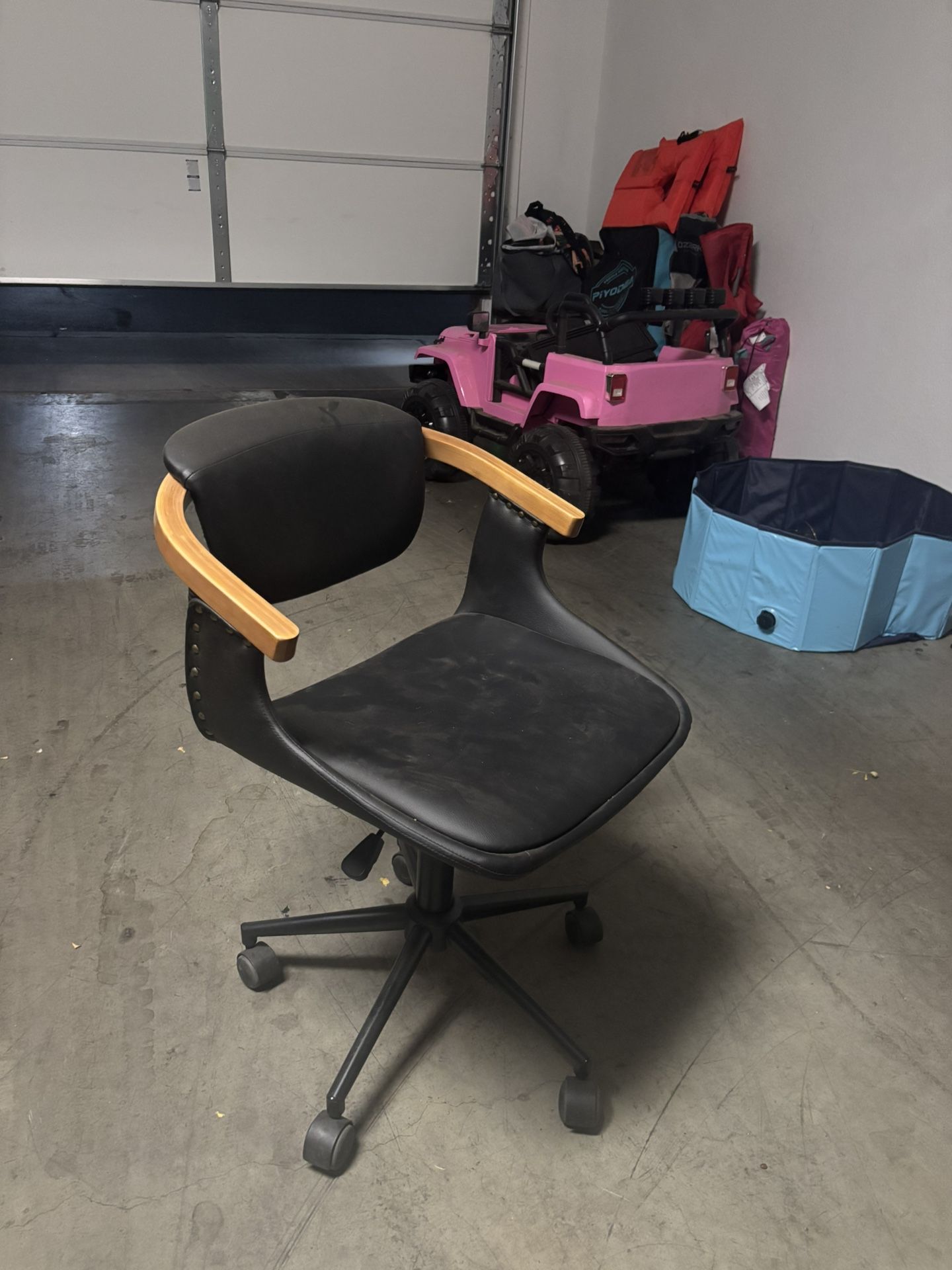 Office Chair 
