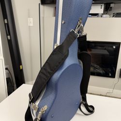 Fender Tenor Ukulele + Hard Shell Case — Mint Condition 