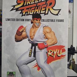 Street Fighter Ryu (Grin) Statue 