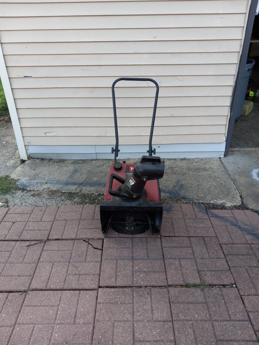 Toro Ccr Powerlite Electric Start 3.25 HP 16" Snow Machine