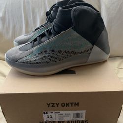 Adidas Yeezy Quantum Qntm New Size 11