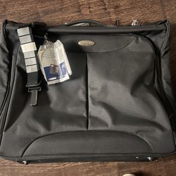 Samsonite Garment Bag NEW WITH TAGS Bag Samsonite Bag MAKE AN OFFER!