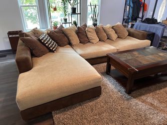 American Signature ultra deep sectional