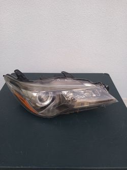 2017 TOYOTA CAMRY SE FRONT HEADLIGHT ASSEMBLY (PASSENGER SIDE)