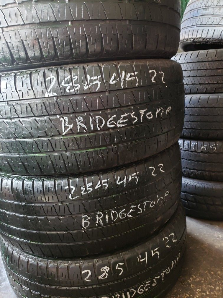 4 Used Tires 285 45 22 Bridgestone