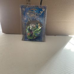 Disney Buzz Lightyear Die Cast Metal Vehicle