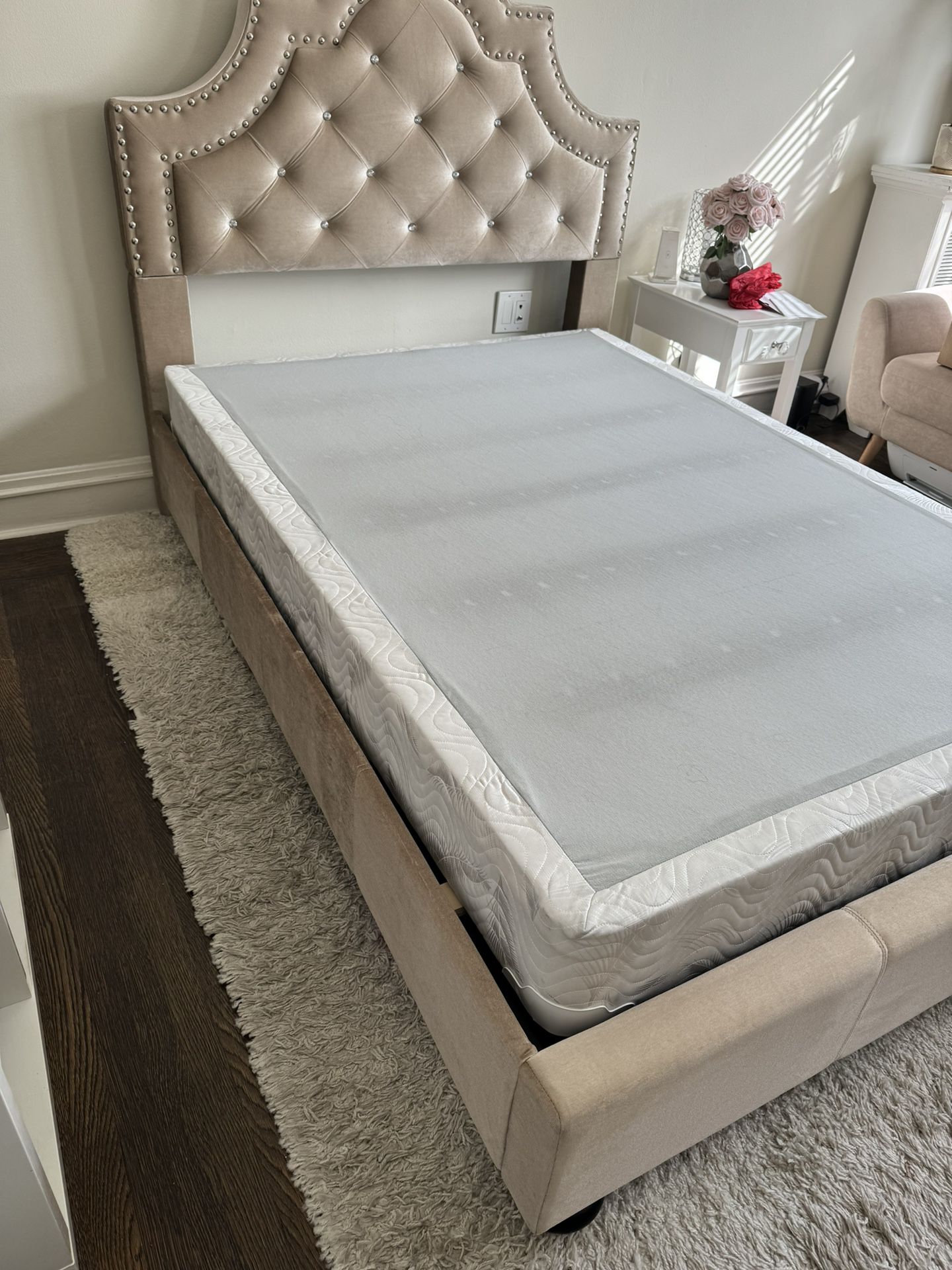Upholstered Bed Frame - Full Size