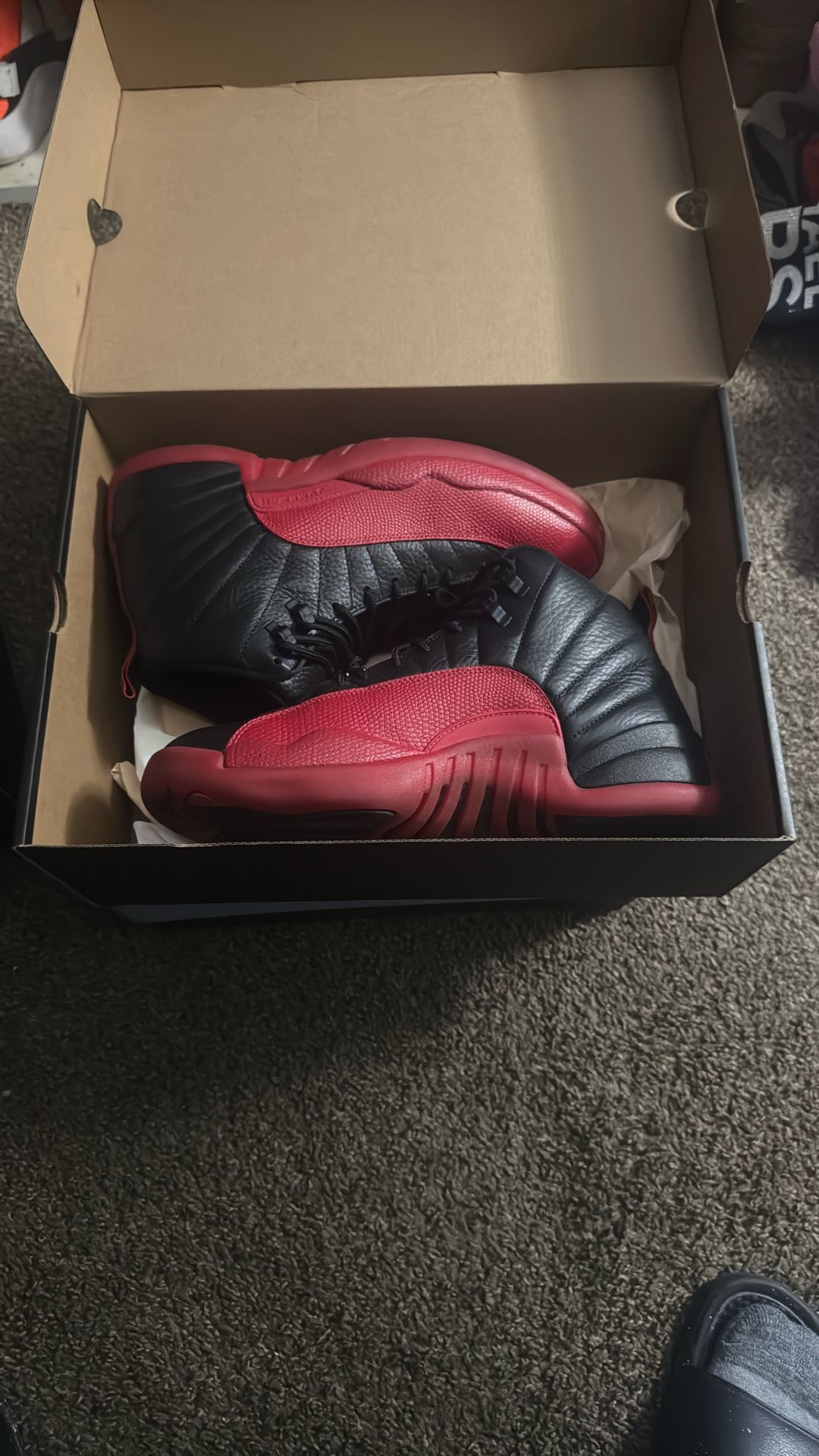 Jordan Retro 12 Flu Game 2025