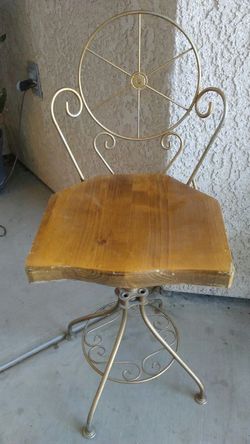 Retro chair