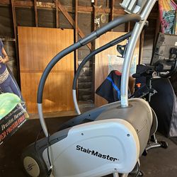 StairMaster Commercial Stair Climber – Gym Quality