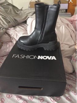 Fashion nova boots